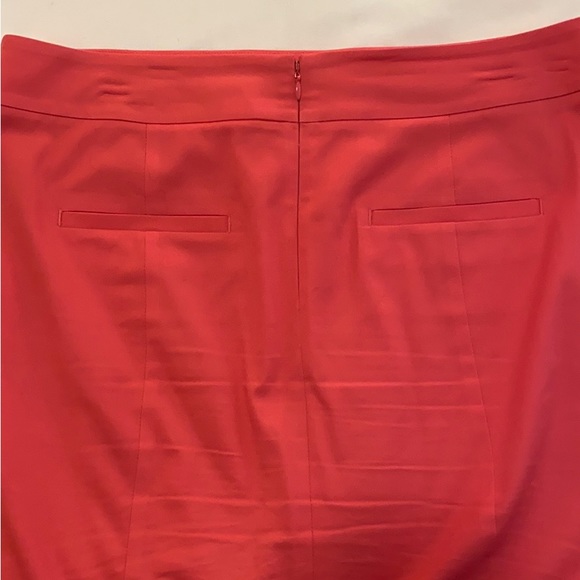 Melon colored Ann Taylor Madison skirt in size 10. Zip back with hook & eye. - Picture 2 of 5